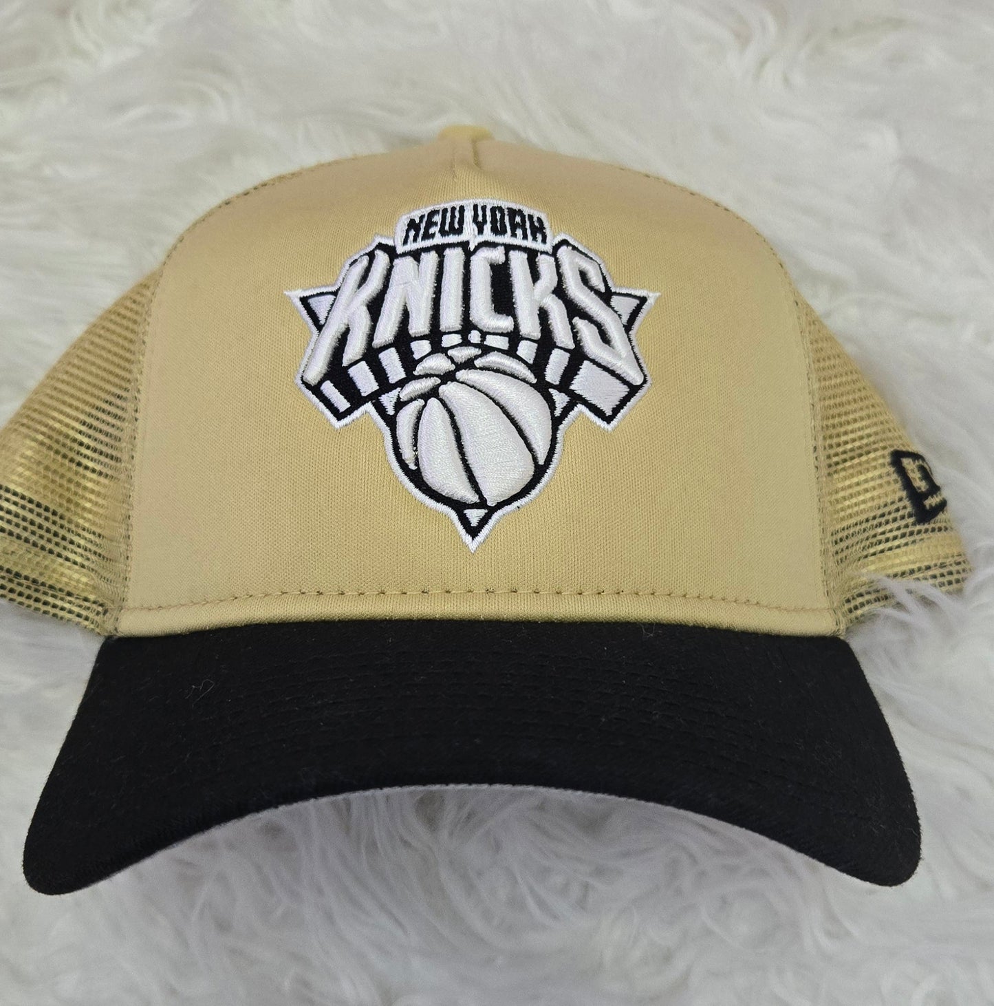 NY Knicks Gold Hat